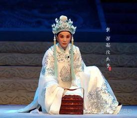 吴凤花照片,光影中的古典美人